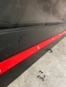 Two-component snow blade - Rubber and rubber-metal vulcanized articles manufacturer - winter road maintenance articles - RubberDeluxe